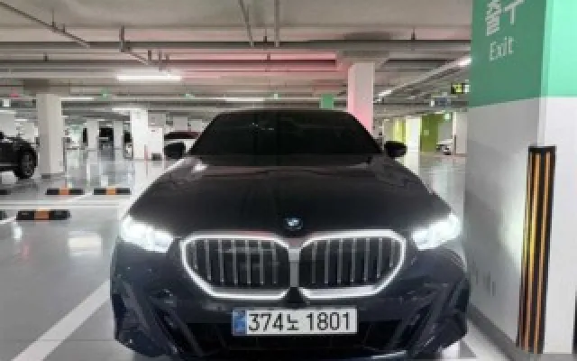5시리즈 (G60) 520i BMW 2025/03 27,289km